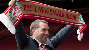 姆巴佩双响+库尔图瓦神扑！皇马3-0大胜重回正轨，阿诺德伤退成隐忧（姆巴佩梅开二度+库尔图瓦神勇救险，皇马3-0找回状态，阿诺德伤退添隐忧）