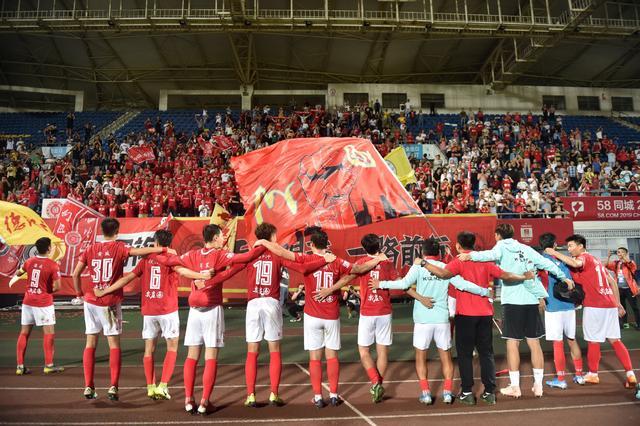 阿斯：罗马仍在关注小火柴，贝蒂斯与塞维利亚也加入竞争（阿斯：罗马继续关注小火柴，贝蒂斯与塞维利亚加入争夺）