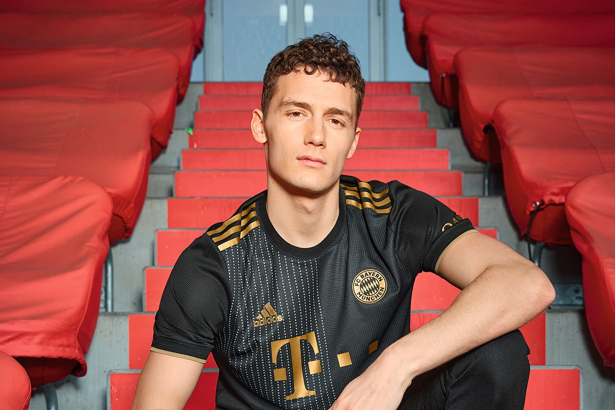 Justin Stout新片《MONEYLINE》迈阿密首映，Andrew支持，16位滑手出镜（Justin Stout新作《MONEYLINE》迈阿密首映，Andrew力挺，16名滑手亮相）