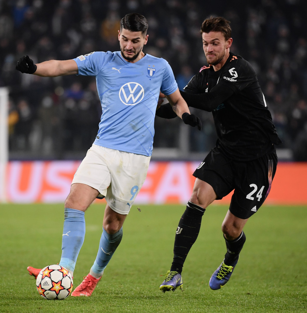 TA：利物浦的埃利奥特需要做出改变，德甲或许是完美之选（TA：利物浦埃利奥特亟需转变，德甲或成理想去处）