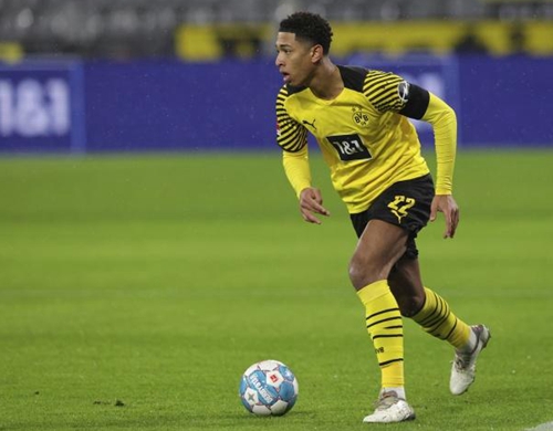 美媒：快船预计将与篮球运营总裁弗兰克团队达成续约（美媒称快船有望与篮球运营总裁弗兰克团队续签合同）