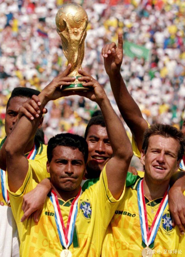 替补登场攻入1球，李嗣镕完成个人中超生涯首秀（替补出场即破门，李嗣镕迎来中超处子秀）