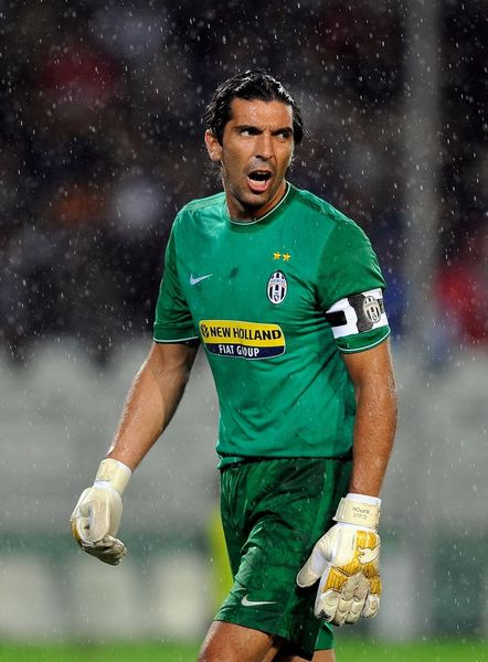 维拉蒂：不排除明年去意甲首次效力，我会在年底看看情况（维拉蒂：不排除明年首登意甲，年底再看情况）