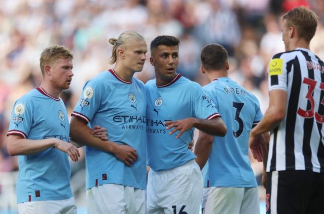 图片报：吉拉西在多特年入900万欧，去沙特可获得双倍收入