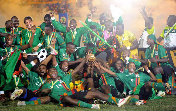 森保一：明天的首发会适当调整，相比执教纪录更关注长远目标