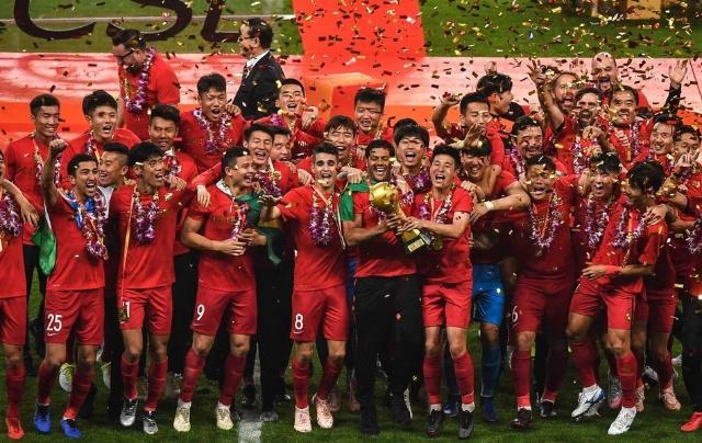 早报：非洲杯小组赛首轮无冷门（早间速递：非洲杯小组赛首轮未爆冷）