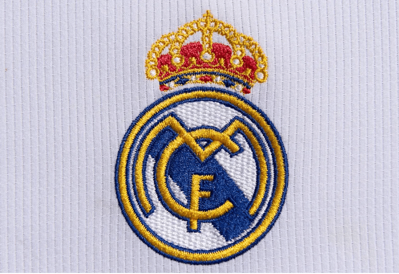 英超赛程提醒：曼城对阵利物浦,（英超焦点战预告：曼城迎战利物浦）