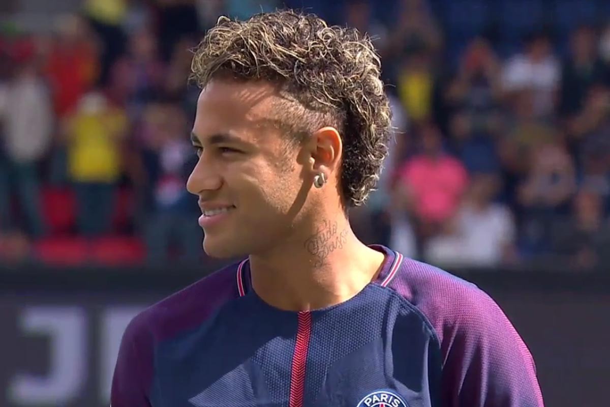 看看谁回来了！今日欧冠对阵闪耀，罗伊斯重返多特主场（罗伊斯归来！欧冠今日焦点对决，多特主场再迎核心）