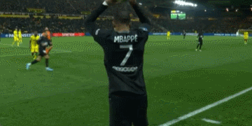 东契奇第三节单节轻取12分，三节得分来到30分（东契奇第三节再砍12分，三节累计30分）